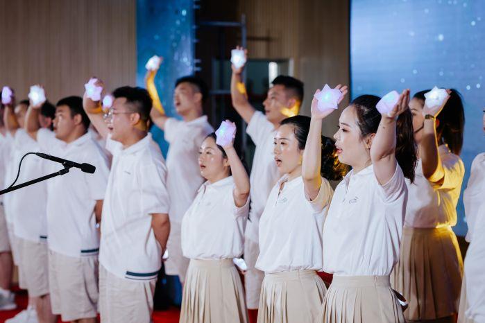 20����ҹ�����������ǡ����Ϸֹ�˾